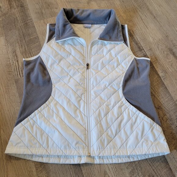 Women's Columbia Vest - Picture 1 of 3